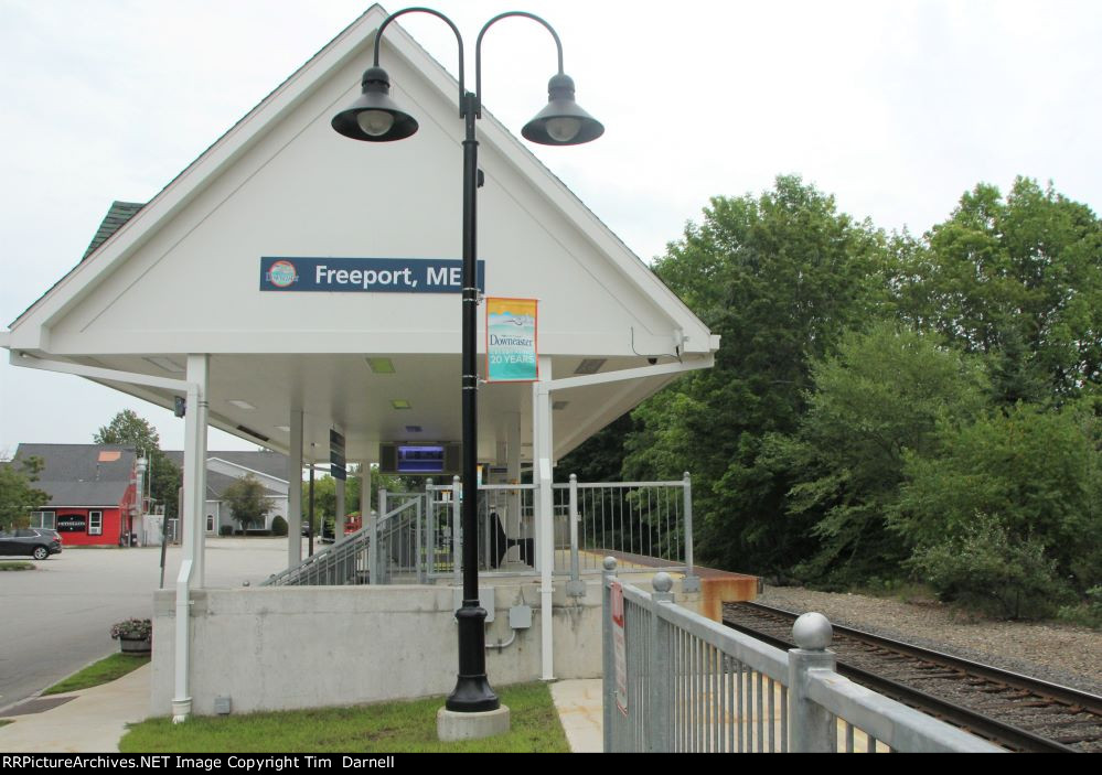 Freeport station